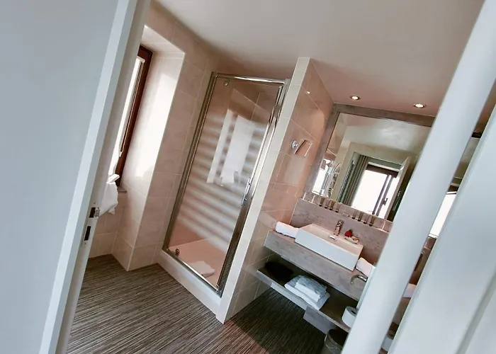 Le Leman Hotel